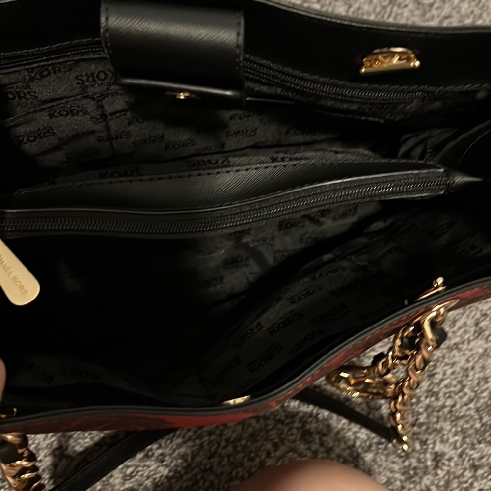 Have kids;) I use backpacks - Picture 2 of 2